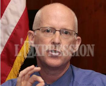 Henry s. ensher, ambassadeur des etats-unis en Algérie : « L&rsquo;Algérie est capable de se défendre toute seule »