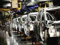 Industrie automobile: mesures incitatives et facilités pour les investisseurs en sous-traitance (ministre)