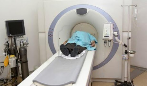 Oran: ablation d’une tumeur de 1,8 kg à l’établissement hospitalier d’Ain Turck