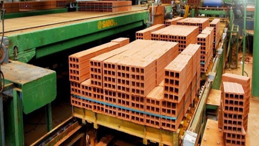 Produits rouges: la capacité de production de l’Algérie en hausse en 2013 à 20 millions de tonnes (étude)