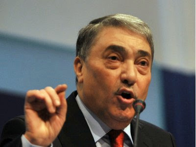 Révision de la Constitution, Benflis refuse de participer aux consultations