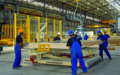 Tout en promettant des «mesures révolutionnaires» : Abdeslam bouchouareb n’écarte pas une «révision pragmatique du 51/49%