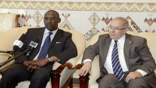 A Alger, le MAE malien Abdoulaye Diop face à la presse