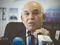 Abdelaziz rahabi donne une conférence de presse à annaba : “Le mouvement associatif, une réalité incontournable”