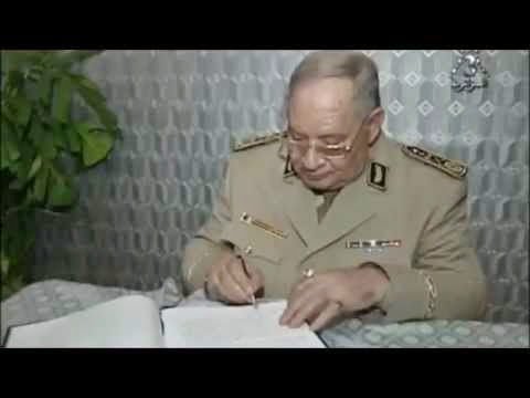 Algérie : Gaïd Salah met à la retraite 74 officiers supérieurs et généraux