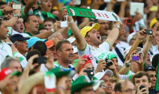 Après la qualification des Verts aux huitièmes de finale, Le monde partage la joie des Algériens