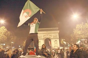 Aurélie Filippetti: «On a tous un peu d’Algérie en nous»