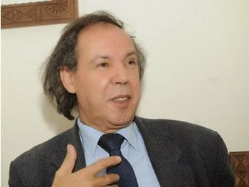 Conférence nationale du changement démocratique, Mokrane Aït Larbi avertit sur le retour des islamistes