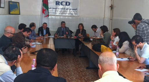 Consultations autour de la revision constitutionnelle : «Un défilé de clientèles», estime le RCD