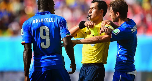 Eliminée, l’italie crie au vol et à l’injustice