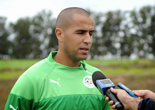 EN – Bougherra, « J’ai confiance en notre potentiel offensif »