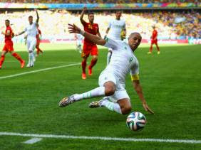 EN – Madjid Bougherra incertain face à la Russie