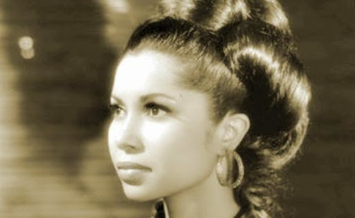 La chanteuse Nora inhumée jeudi au cimetière de Sidi-Yahia (Alger)