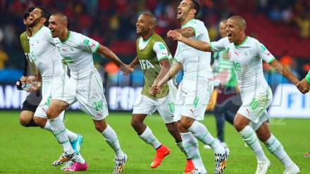 L’Algérie, une équipe de France bis? «On joue pour un seul pays» répond Yacine Brahimi