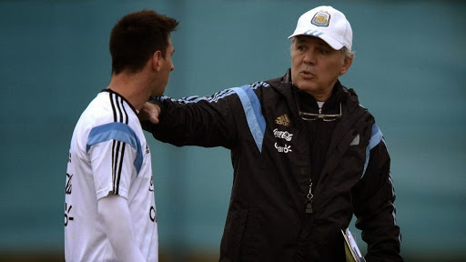 L&rsquo;argentine : Mine de rien, Sabella a changé la vie de Messi en sélection