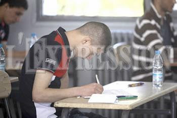 L&rsquo;examen débutera demain : 590.000 élèves à l&rsquo;épreuve du bem