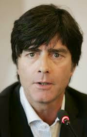 Löw : « 1982, pas un sujet »