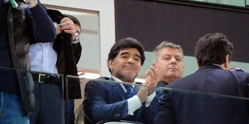 Maradona évoque Thiago Silva et David Luiz