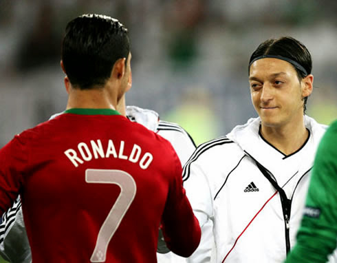Mesut Ozil : «Je ne ferai pas le Ramadhan cette année»