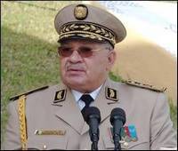 Opérations de l&rsquo;armée algérienne en Libye: Les officiels démentent, El Watan persiste