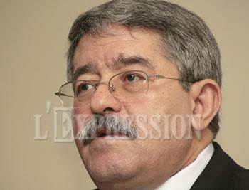 Ouyahia entame ses consultations sur l’amendement de la constitution : Babès et bouamrane ouvrent le bal