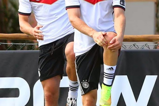 Podolski forfait contre les Algériens