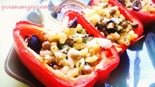 Poivrons farcis à la salade de pâtes