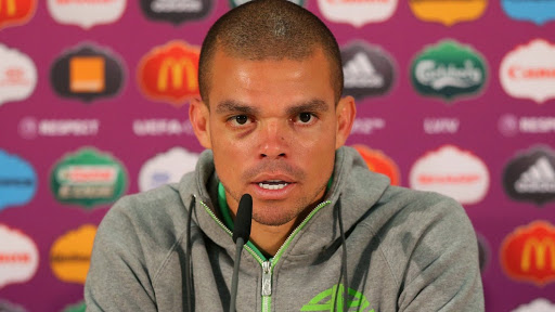 Portugal: un seul match de suspension pour pepe