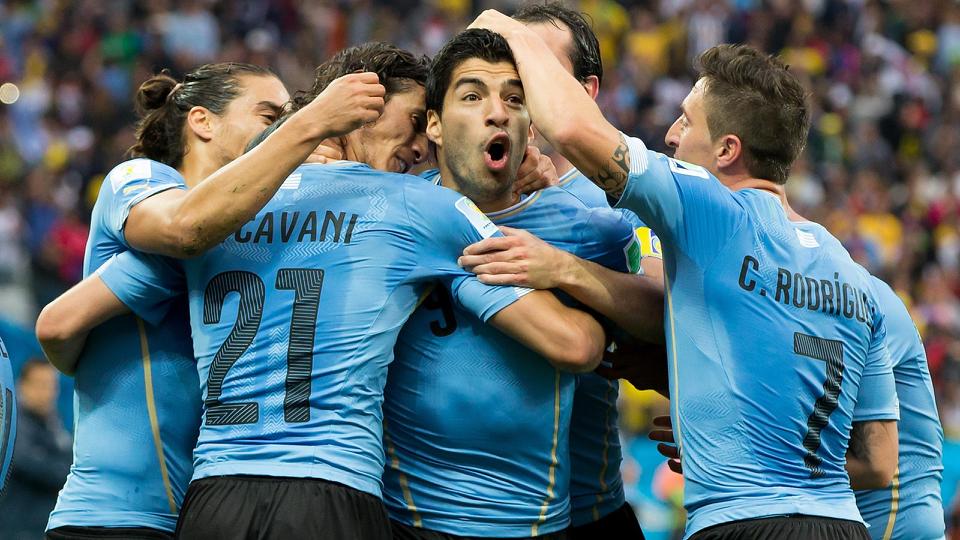 Résumé et buts : Uruguay 2-1 Angleterre