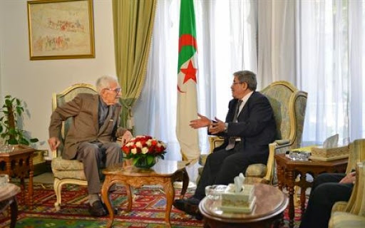 Révision de la Constitution : Ahmed Ouyahia reçoit l’ancien président du Conseil constitutionnel