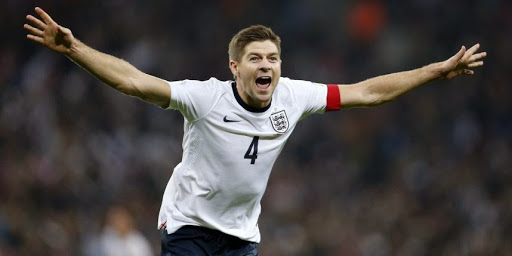 Steven Gerrard: prêt à battre l’uruguay, avec ou sans suarez