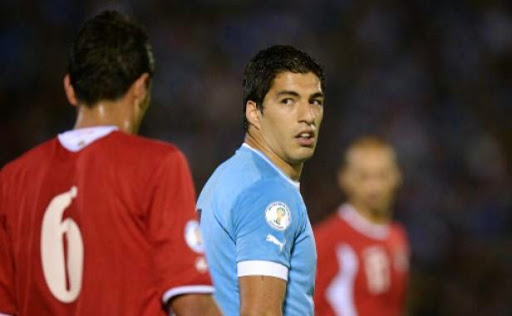 suarez banni quatre mois !