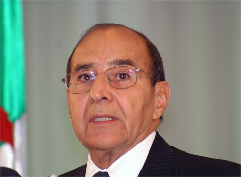 Zerhouni estime que la Constitution doit s&rsquo;inscrire dans la durée et assurer une stabilité