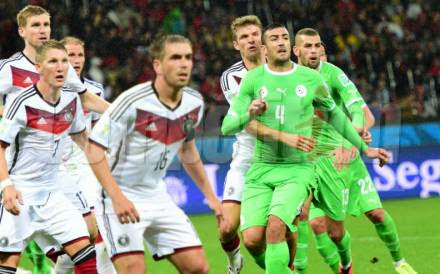 EN : Les Allemands déboussolés en 1re mi-temps