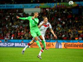 EN – Madjid Bougherra : « On y a cru jusqu’au bout »