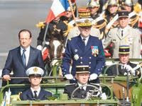 François Hollande met le paquet pour son 14 juillet : La France a-t-elle encore les moyens de ses ambitions ?