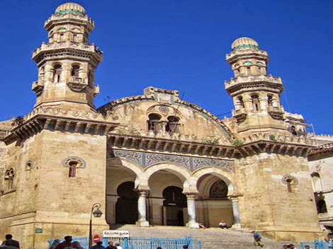 La mosquée Ketchaoua ouverte aux fidèles dans 12 mois