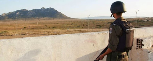 L’armée tunisienne lâchée par les politiques ?