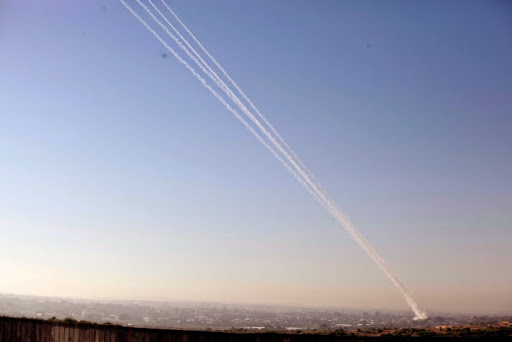 Le Hamas frappe à son tour Jérusalem, Tel-Aviv et Haïfa