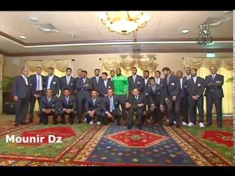 Le Président Abdelaziz bouteflika reçoit l’équipe nationale algérienne