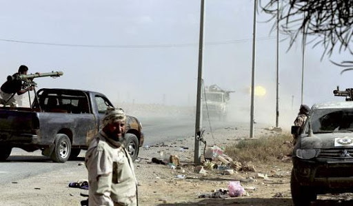 Libye: un avion militaire s’écrase à Benghazi