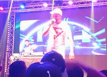 Lors de son premier concert en algérie : El matador a créé le woai