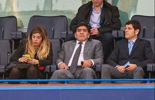 Maradona conseille l’Argentine de jouer comme l’Algérie face à l’Allemagne