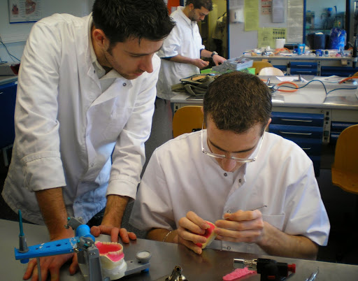 Médecine, pharmacie et chirurgie dentaire : Ces filières qui font rêver les bacheliers