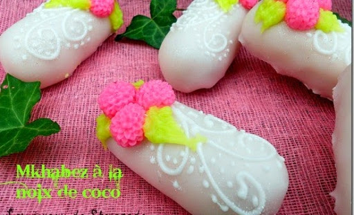 Mkhabez à la noix de coco, gâteau algérien