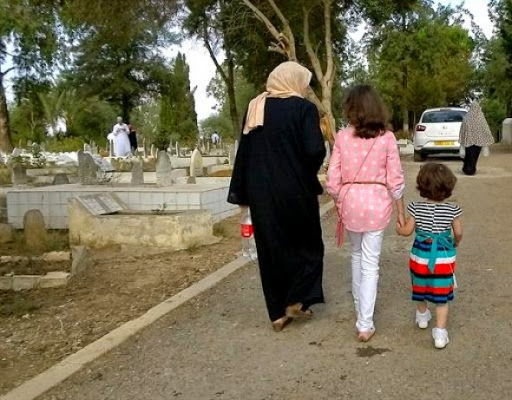 Recueillement et invocations dans les cimetières, Les familles n’ont pas oublié les disparus