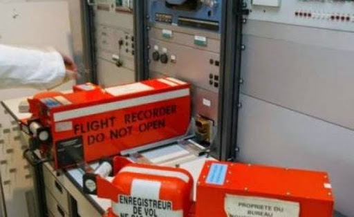 Rumeurs sur le contenu des enregistrements des boîtes noires du vol d’Air Algérie, Le BEA apporte un démenti