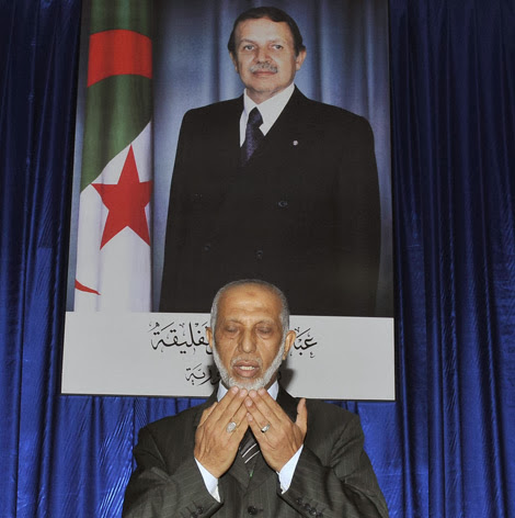 Le président Bouteflika met fin aux fonctions de M. Belkhadem