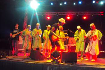 Ouverture du festival culturel international de la musique diwane : Le groove de keziah jones