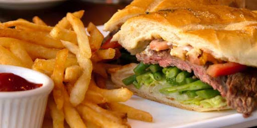 Restauration rapide sur le littoral : le repas de tous les dangers